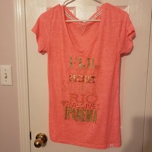 VS Large Pink tee
